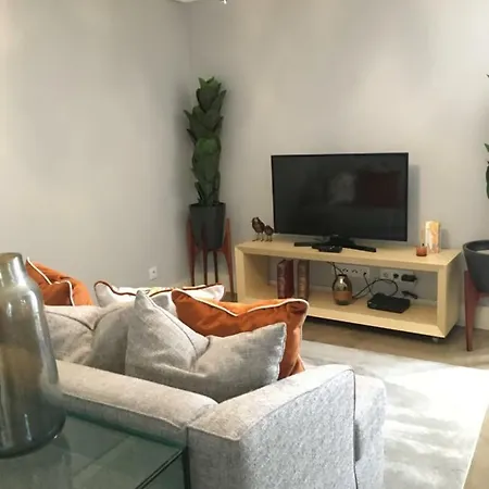 Finestay Mastro
