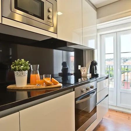 Finestay Mastro